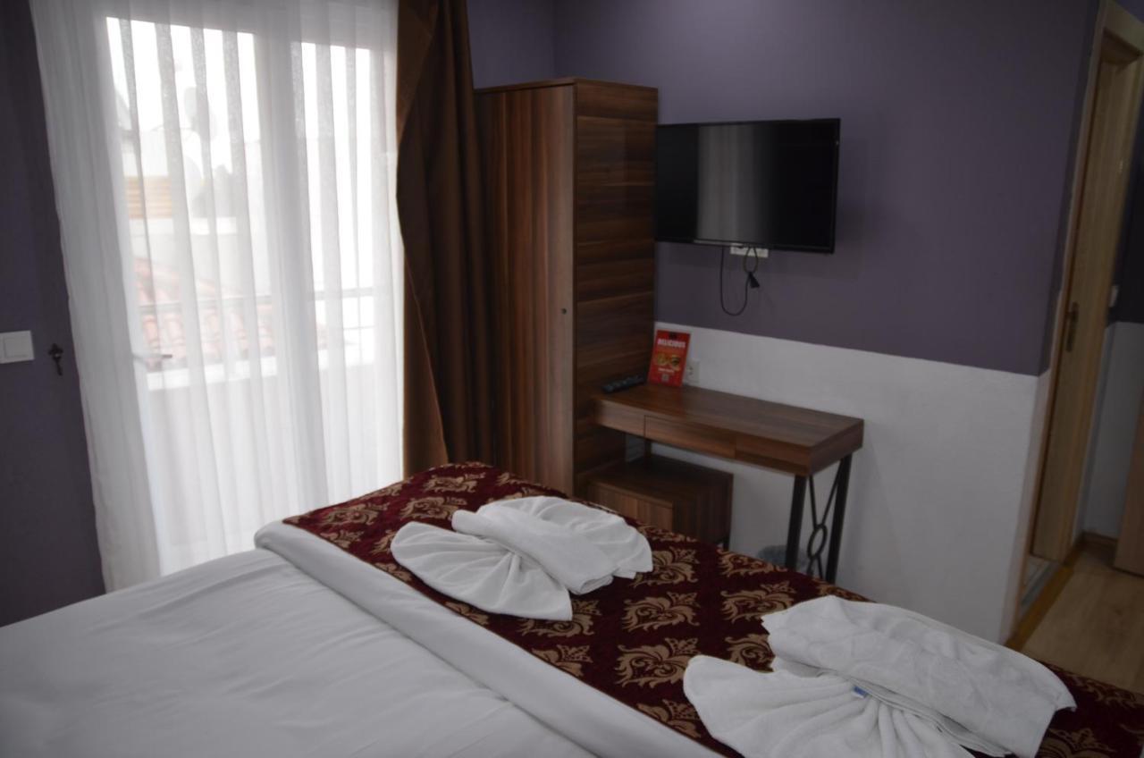 The Reina Hotel Istanbul Exterior photo