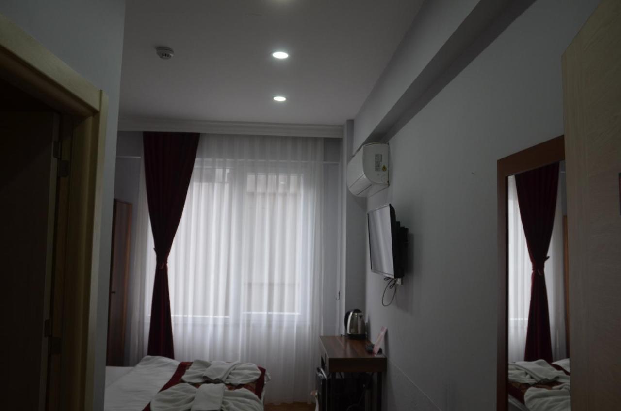 The Reina Hotel Istanbul Exterior photo